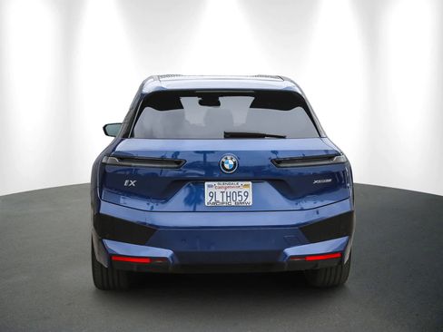 Used 2025 BMW iX xDrive50 w/ Premium Package image 5