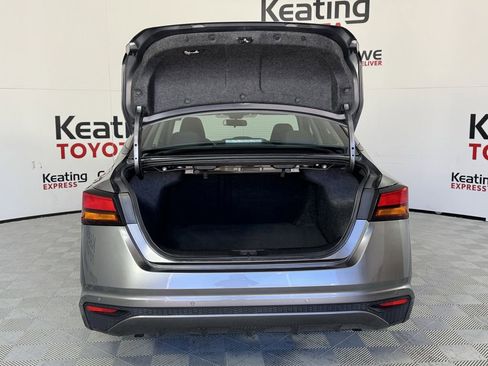 Used 2025 Nissan Altima 2.5 SV FWD image 17