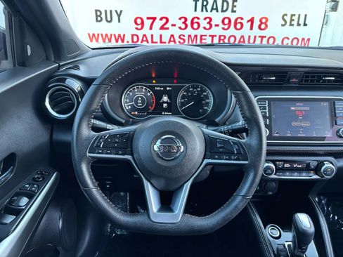 Used 2020 Nissan Kicks SR w/ SR Premium Package image 20
