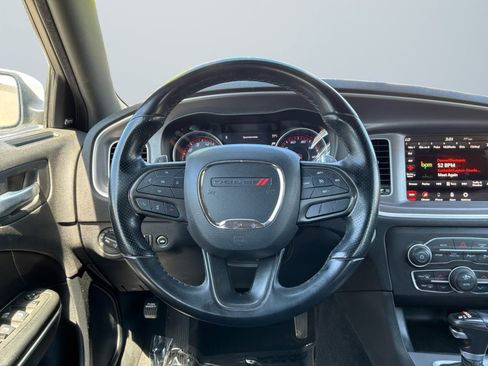 Used 2022 Dodge Charger GT RWD image 11