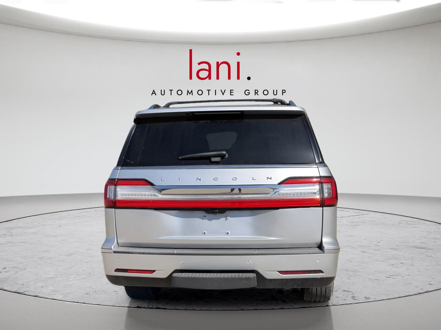 Used 2019 Lincoln Navigator L Select w/ Cargo Package AWD/4WD image 31