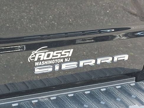 Certified 2024 GMC Sierra 1500 Denali w/ Denali Reserve Package AWD/4WD image 32