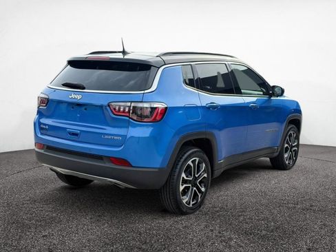 Used 2023 Jeep Compass Limited AWD/4WD image 6