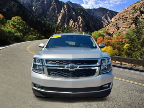 Used 2018 Chevrolet Tahoe LT w/ Luxury Package AWD/4WD image 6