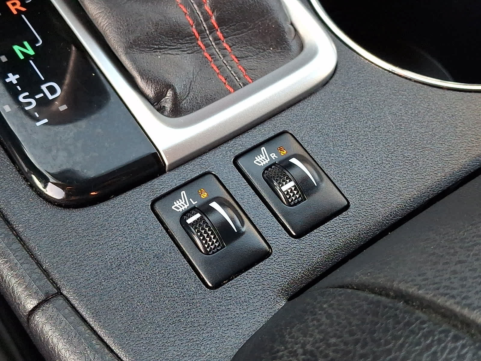 Used 2019 Toyota Highlander SE AWD/4WD image 29