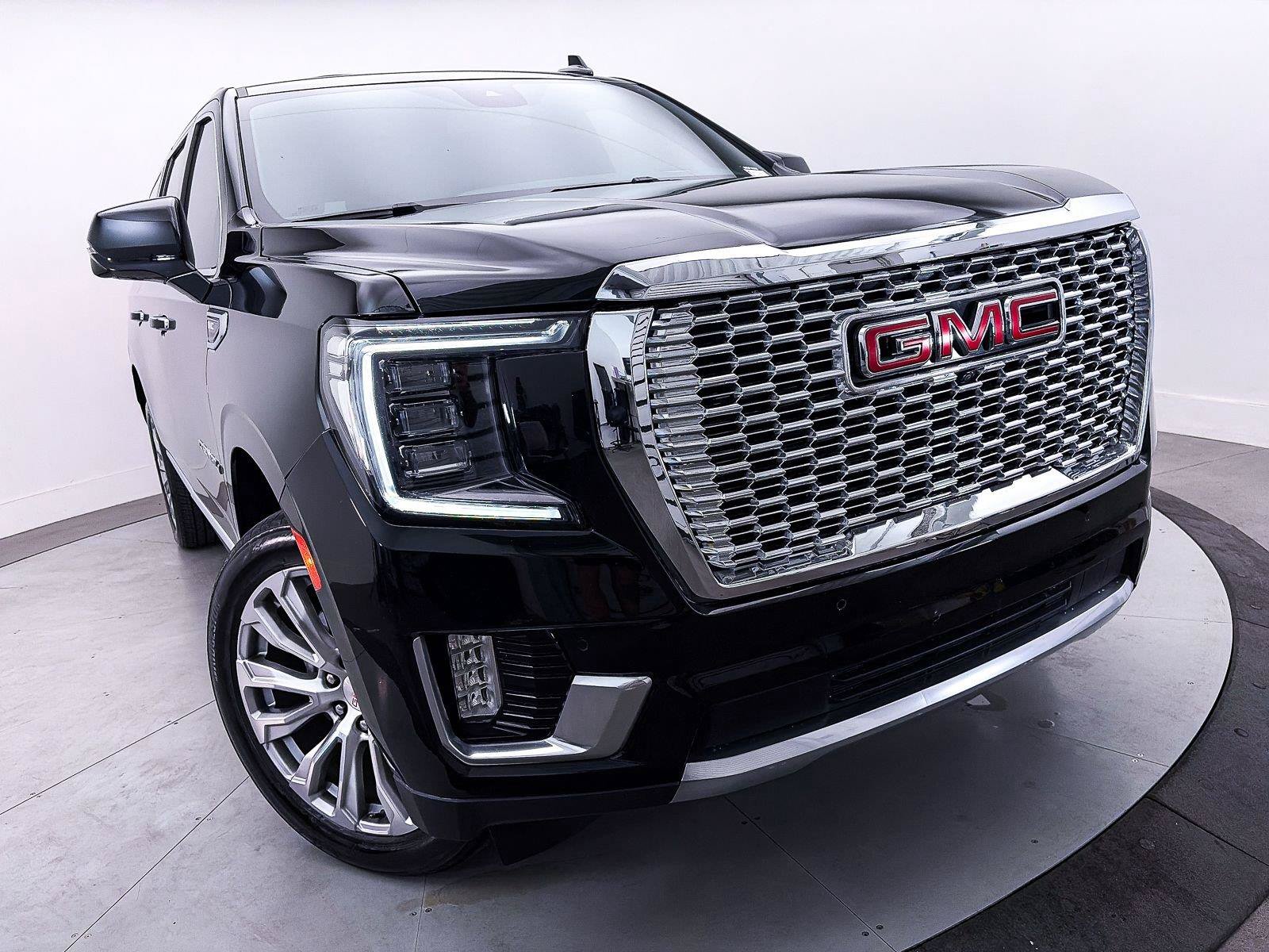 Used 2023 GMC Yukon XL Denali AWD/4WD image 10