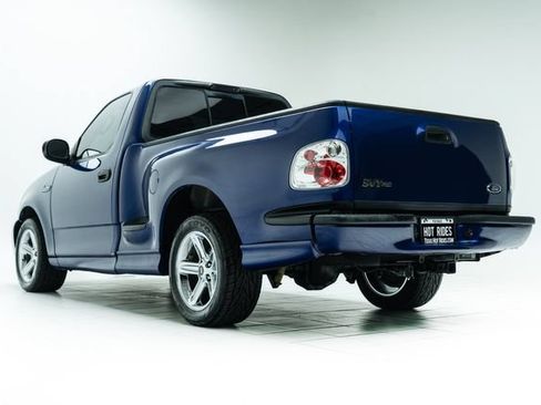 Used 2003 Ford F150 Lightning RWD image 18