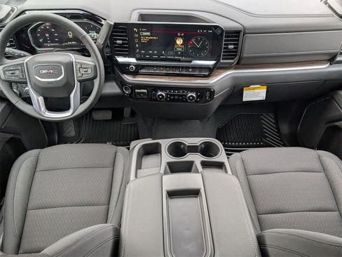 New 2026 GMC Sierra 1500 Elevation image 13