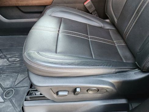 Used 2023 Chevrolet Silverado 1500 High Country w/ High Country Premium Package image 26