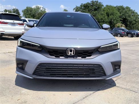 Used 2022 Honda Civic Sport Touring image 9