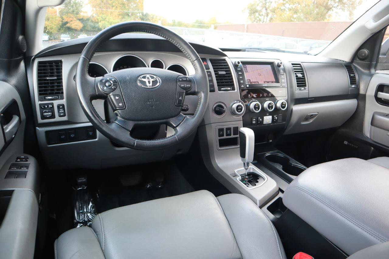 Used 2013 Toyota Sequoia Limited AWD/4WD image 20
