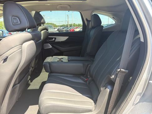 Used 2025 Acura MDX w/ Technology Package AWD/4WD image 36
