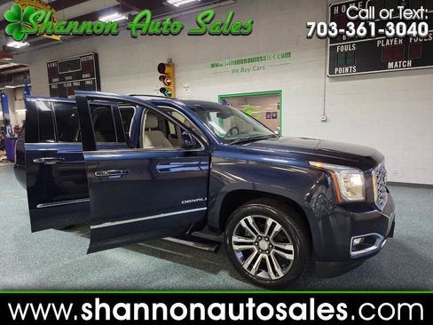 Used 2018 GMC Yukon XL Denali w/ Denali Ultimate Package AWD/4WD image 1