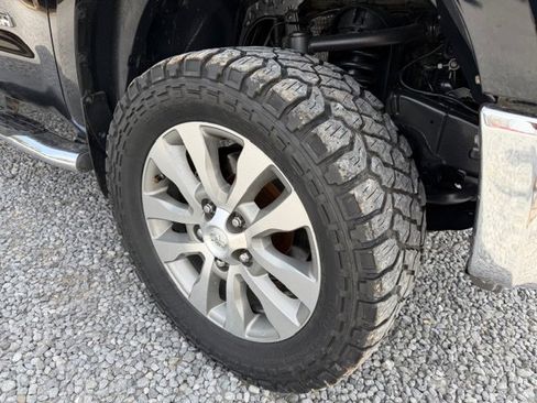 Used 2014 Toyota Tundra Limited image 13