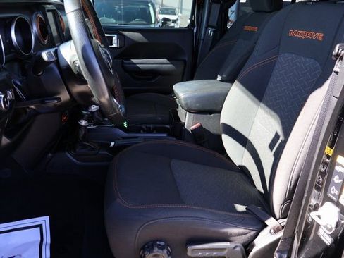 Used 2023 Jeep Gladiator Mojave w/ Cold Weather Group image 44