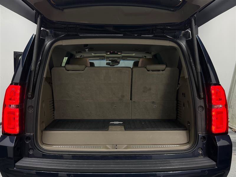 Used 2019 Chevrolet Tahoe LT w/ LT Signature Package AWD/4WD image 19