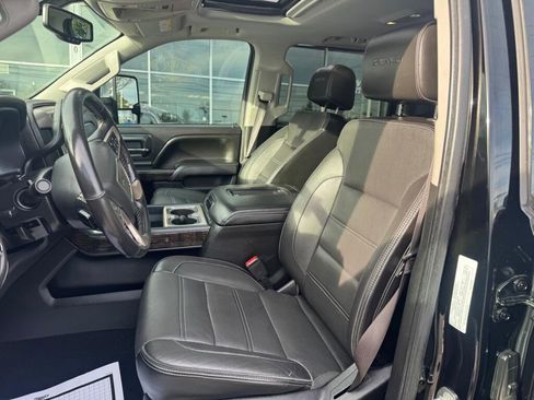 Used 2016 GMC Sierra 3500 Denali image 8