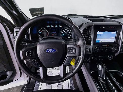 Used 2018 Ford F150 XLT w/ Equipment Group 302A Luxury AWD/4WD image 11
