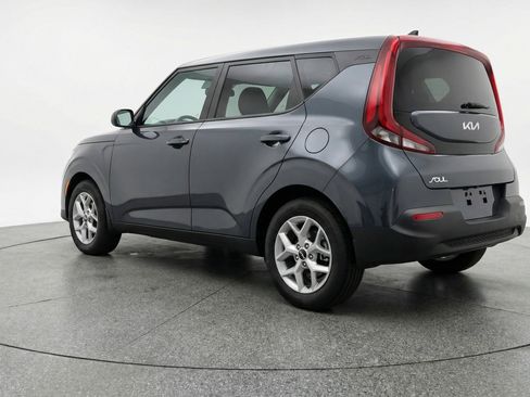 Used 2025 Kia Soul LX w/ LX Technology Package image 6