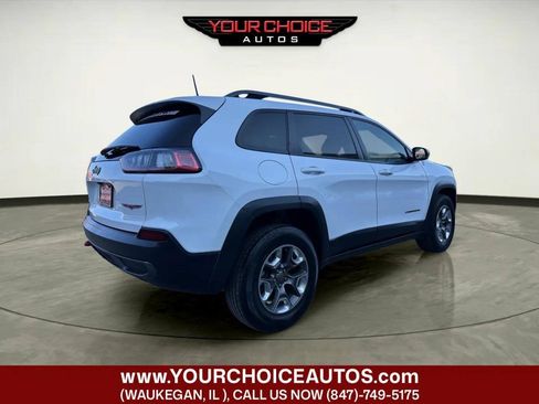 Used 2019 Jeep Cherokee Trailhawk w/ Cold Weather Group AWD/4WD image 5