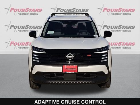 New 2026 Nissan Kicks SR w/ Illumination Package image 10