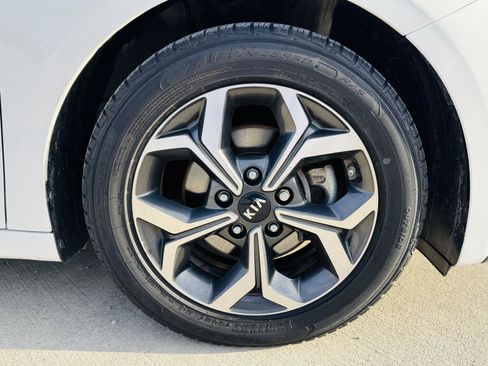 Used 2020 Kia Forte LXS image 33