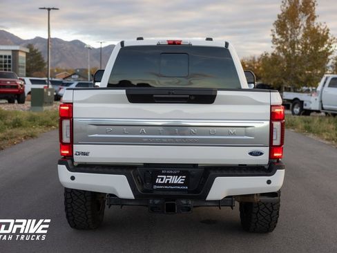 Used 2022 Ford F350 Platinum w/ FX4 Off-Road Package image 14