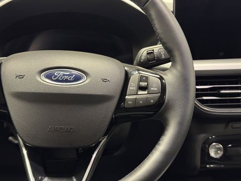 Used 2025 Ford Escape Platinum image 22