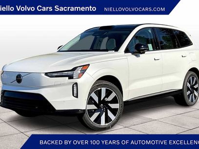 New 2025 Volvo EX90 Plus w/ Protection Package Premier