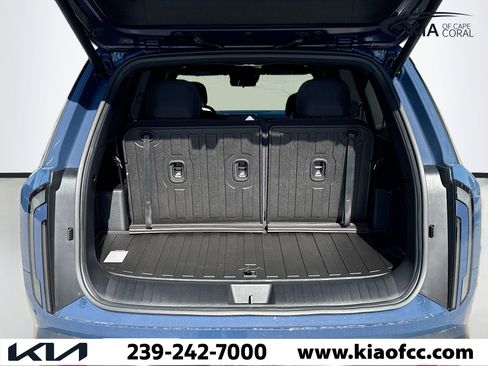 New 2027 Kia Telluride S image 12