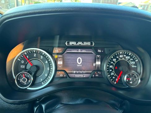 Used 2023 RAM 1500 Big Horn AWD/4WD image 12