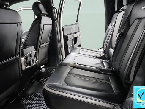 Used 2018 Ford F150 Platinum w/ Equipment Group 701A Luxury image 29