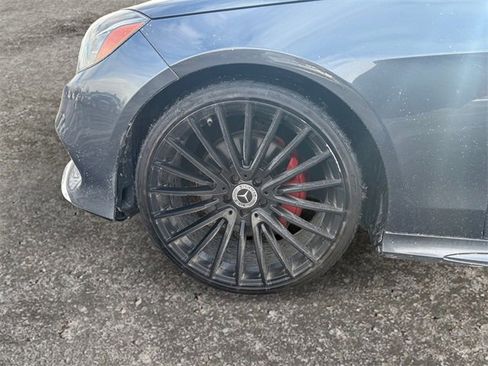 Used 2014 Mercedes-Benz E 350 4MATIC Sedan image 14