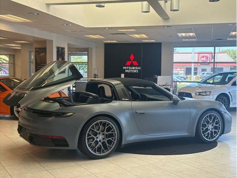 Used 2024 Porsche 911 Targa 4S w/ Premium Package image 22