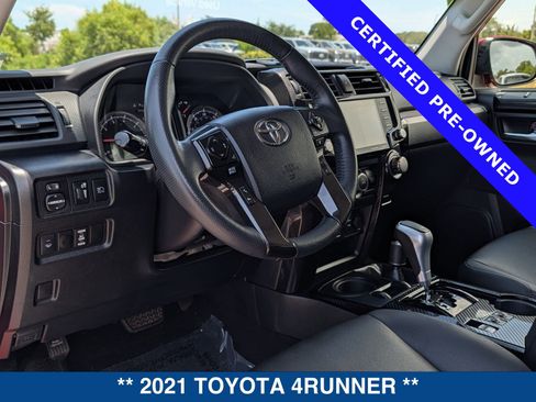 Used 2021 Toyota 4Runner TRD Off-Road Premium w/ Moonroof Package AWD/4WD image 21