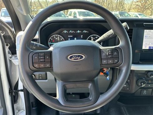 Used 2024 Ford F250 XL w/ XL Off-Road Package AWD/4WD image 15