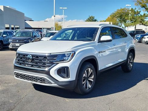 New 2026 Volkswagen Atlas Cross Sport SE image 4