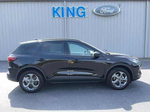 Certified 2026 Ford Escape ST-Line w/ Tech Pack #1 AWD/4WD image 1
