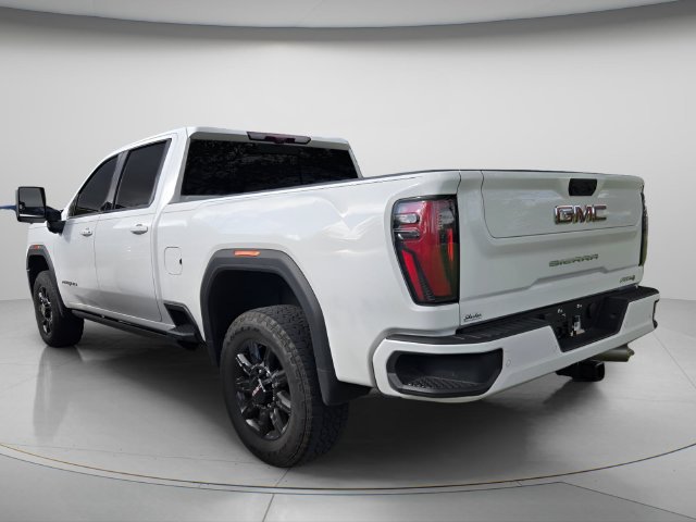 Used 2025 GMC Sierra 2500 AT4 w/ AT4 Premium Plus Package AWD/4WD image 6