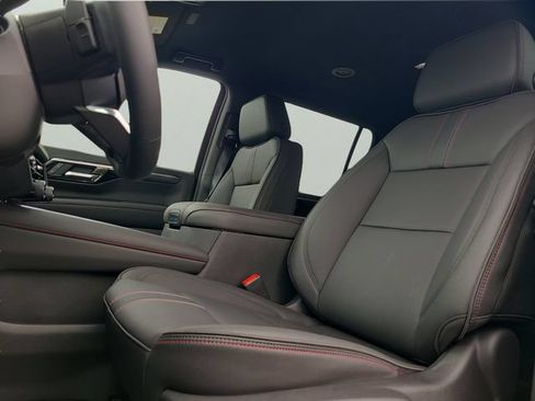 New 2026 Chevrolet Suburban RST w/ Comfort Package RWD image 24