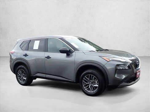 Used 2023 Nissan Rogue S AWD/4WD image 6