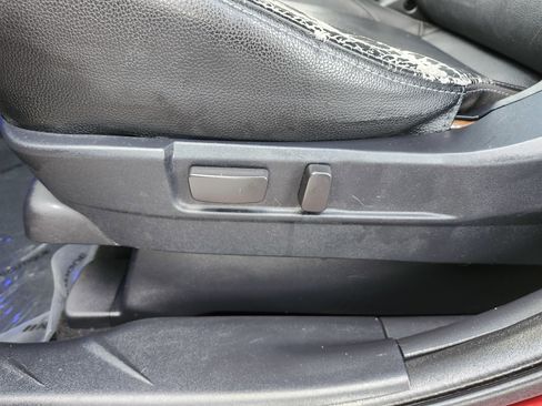 Used 2012 Mitsubishi Outlander GT FWD image 25