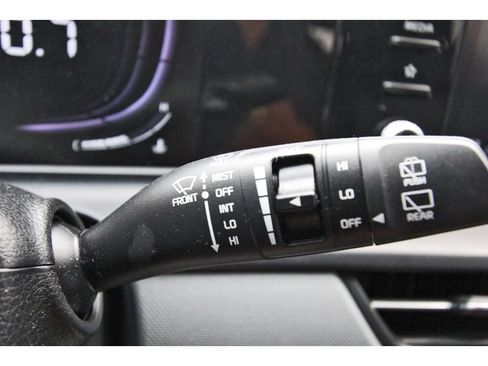 Used 2024 Kia Seltos LX AWD/4WD image 21