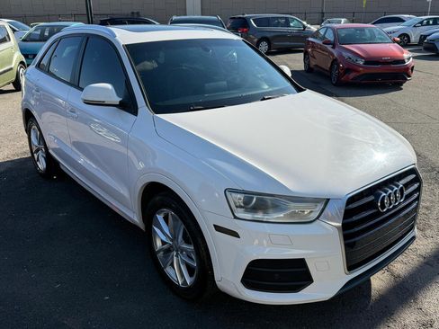 Used 2017 Audi Q3 2.0T Premium image 2