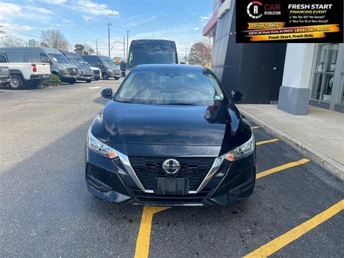 Used 2021 Nissan Sentra SV image 3
