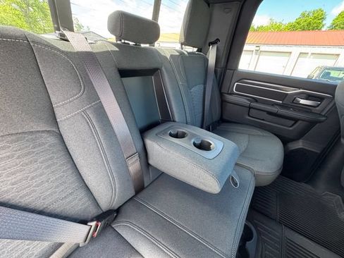 New 2026 RAM 2500 Big Horn AWD/4WD image 30