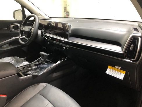 New 2026 Kia Sorento EX AWD/4WD image 15