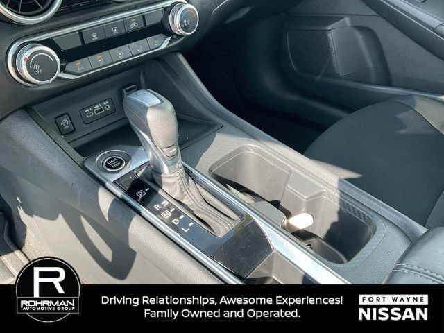 Used 2024 Nissan Sentra SV FWD image 26