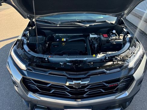 Used 2025 Chevrolet Equinox RS w/ Safety and Technology Package image 21