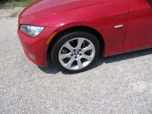 Used 2008 BMW 335i Convertible w/ Premium Pkg RWD image 4